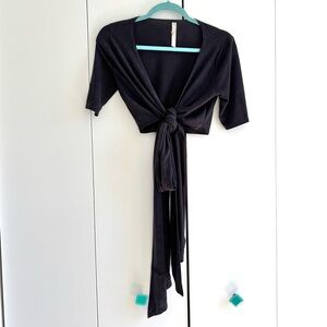 Free People Movement Cropped Wrap Top in Light Wash Black Size Small